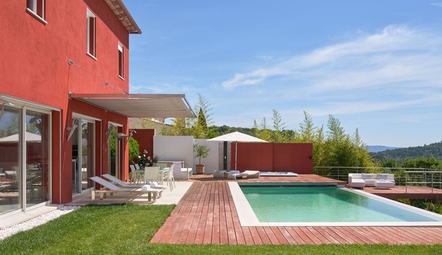 SunlightProperties: SPLENDID: Villa, 4 Bedroom/3 bath, jacuzzi, heated pool