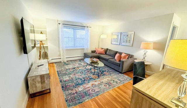 Sunlit 2BR with In-Unit Laundry