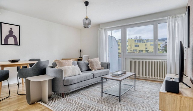 Sunlit Altstetten 3 Room w/Storage & W/D, nr Local Market, by Blueground