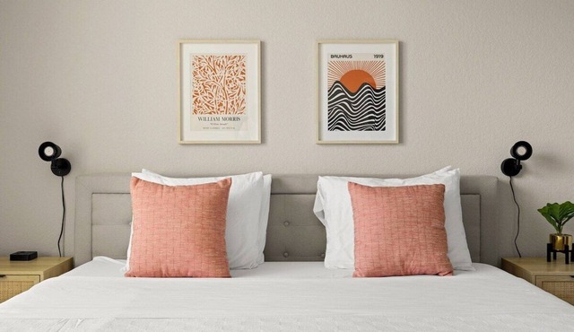 ☀️Sunlit Escape☀️ Westshore + Saltwater Pool + King