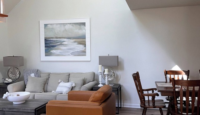 Sunlit townhome at Ocean Edge Resort in Brewster- central A/C, pool privilege's