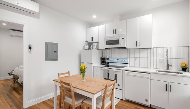 SUNNY 1B1B WALK 2 UPENN, DREXEL, CHOP, HUP, MUSEUM