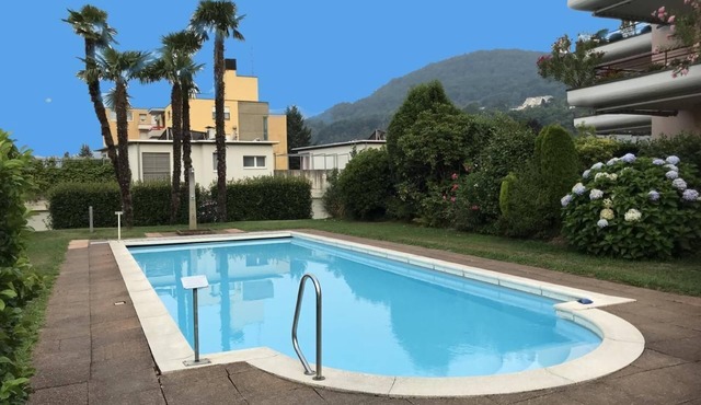 Sunny 3.5 room holiday flat in Caslano