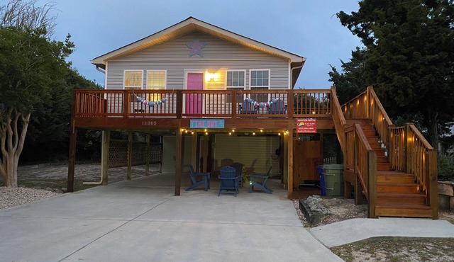 Sunny 3BR Beach Home with Deck & Outdoor Shower