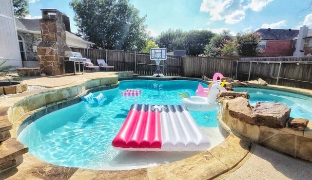 Sunny Allen Stay 4BR/2BA Sparkling Pool + Grill
