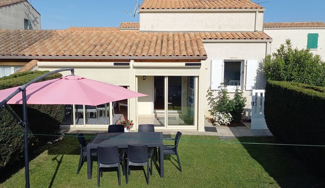 Sunny and relaxing villa in St Trojan les Bains (ile d'oleron)