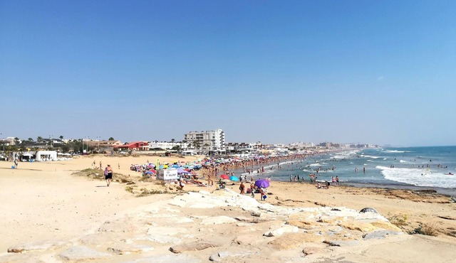 Sunny apartment on the longest sandy beaches in southern Spain - WIFI