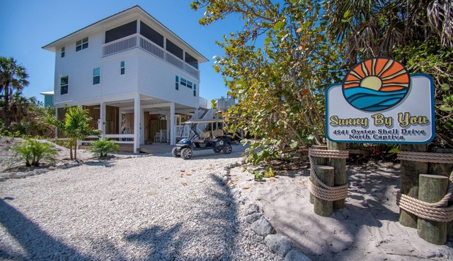 Sunny By You Beach House: North Captiva, Private Pool, Steps to Beach, Golf Cart