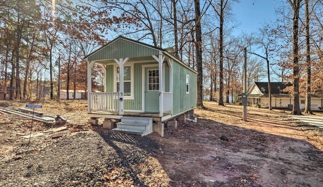 Sunny 'Catfish Cabin' w/Views of Toledo Bend