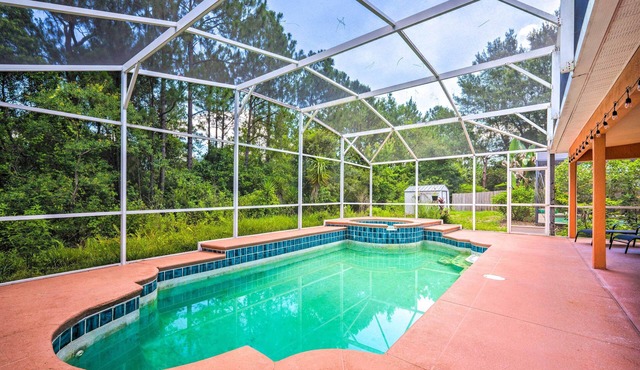 Sunny Clermont Retreat w/Lanai: 12 Mi to Disney!