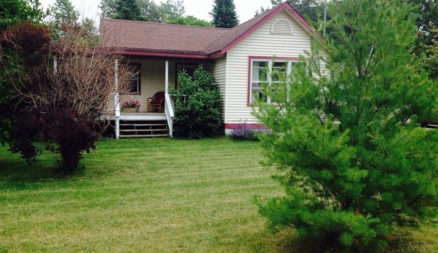 Sunny Cottage in Ellison Bay