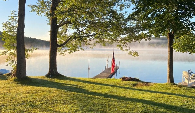 Sunny & Cozy Lake House