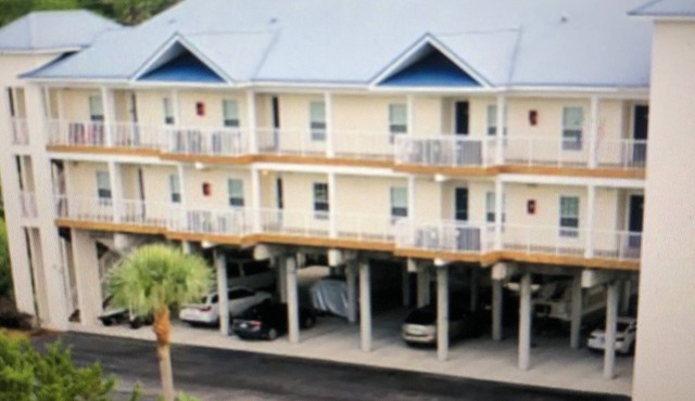 Sunny Daze Suwannee Cove Condo Overlooking the Gulf