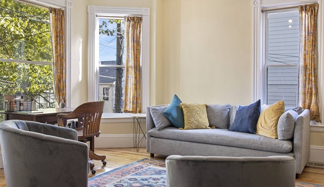 Sunny Dog Friendly Union Sq 1brm