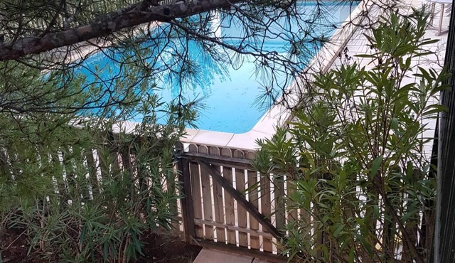 Sunny family home with private pool