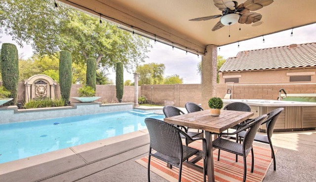 Sunny Family Paradise with Hot Tub and Pool Table