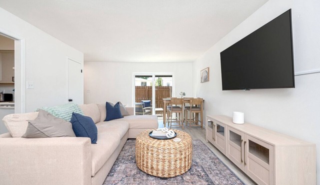 Sunny Haven #627: 1BR Townhome in Fort Walton