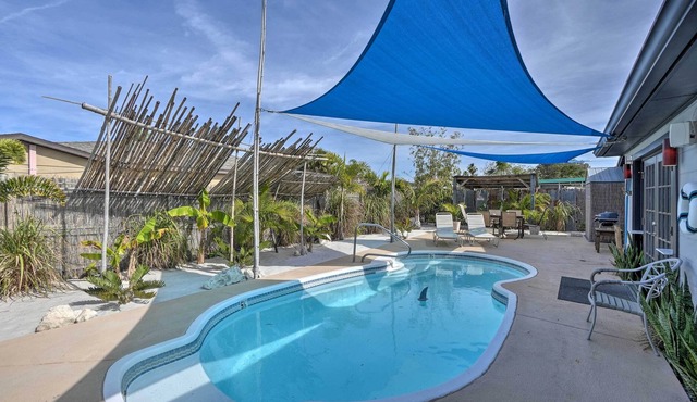 Sunny Haven w/ Private Bar - 6 Mi to Beach!