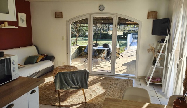 Sunny holiday in the quiet countryside with pool.
