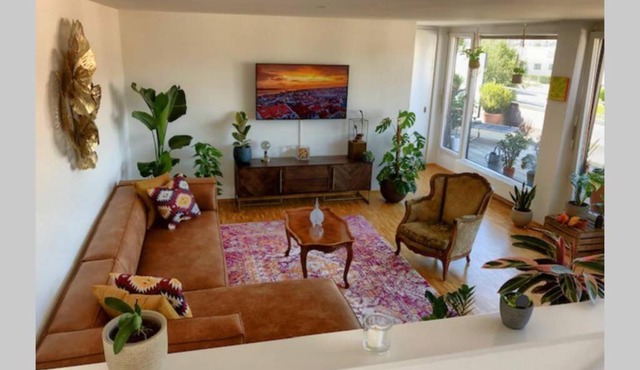 Sunny Maisonette Penthouse with Big Balcony & Great View