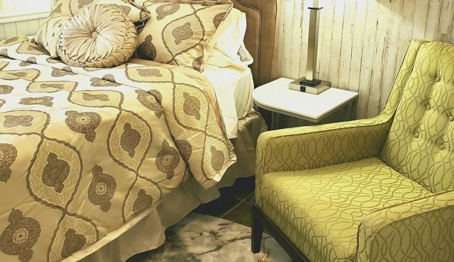 Sunny Morn Room in Cascade Inn at Fall Creek Falls
