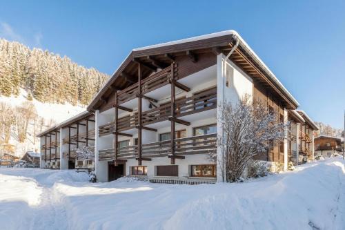 Sunny Nest - View Of MB Montroc - Happy Rentals