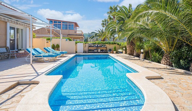 Sunny Poolside Stay in Busot