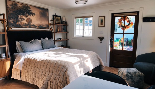 Sunny Private Escape Gated, Peaceful & Safe