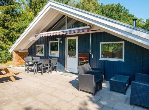 Sunny Retreat in Arrild Oasis-By Traum