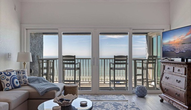 Sunny Retreat on Pristine Beach | Redington Shores