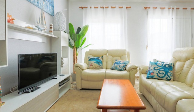 Sunny Seaside Getaway in Mar Menor