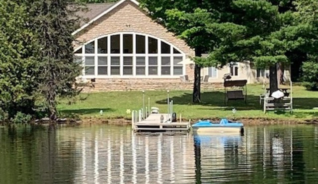 Sunny Shag Lake Retreat and Snowmobiling Lodge