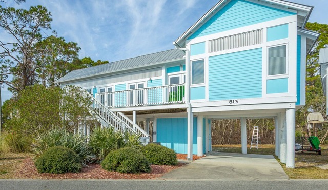 Sunny Side Up 1br/1ba less than 5 min. to beach!