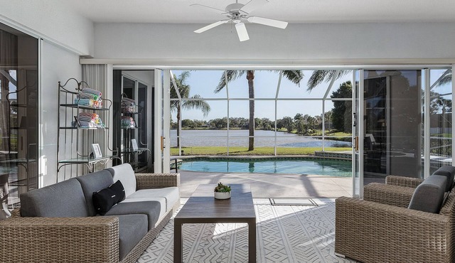 Sunny South-Facing Salt & Heated Pool Spa on FISHING Lake FallWinter 25-26 Avail