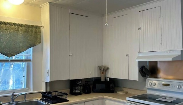 Sunny, Spacious, and Centrally Located