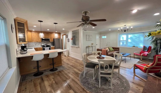 Sunny Spacious Ranch to Relax and Unwind Family Friendly