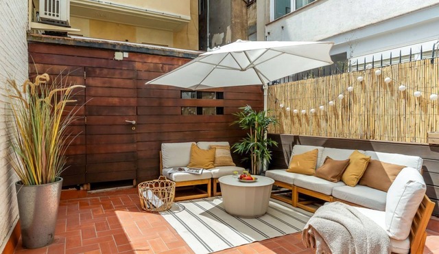Sunny Stylish Terrace next to Paseo de Gracia