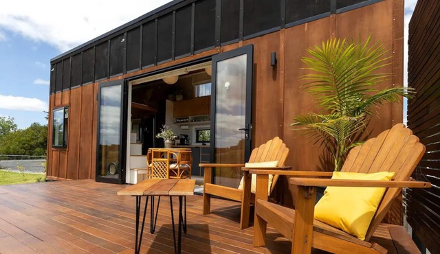 Sunny Tiny Home in rural Mangawhai