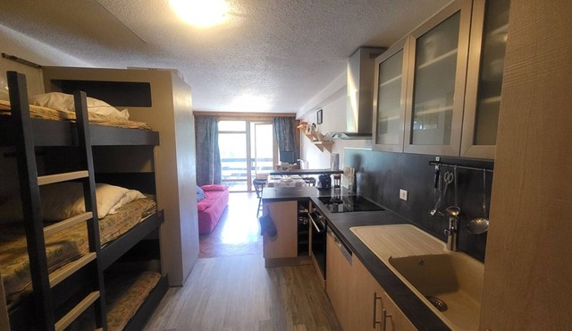 Sunny Village Centre Studio with South-Facing Balcony