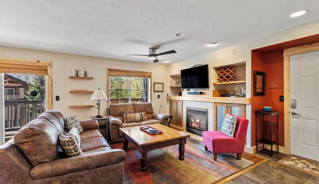 Sunray Meadows|2BR/2BA |Walk to Steamboat Resort!