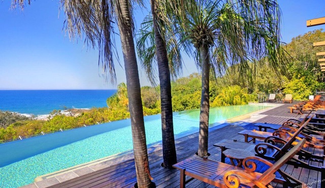 Sunrise at 1770 Holidays