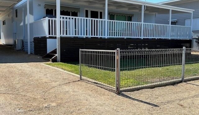 Sunrise at Tiddy Widdy - Esplanade! sea views! Winter Off Peak Special!