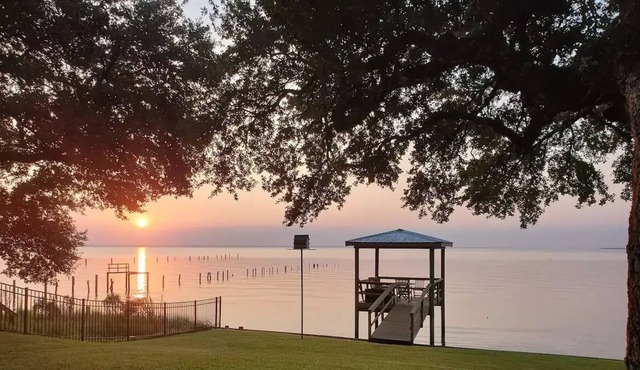 Sunrise Bay Cottage