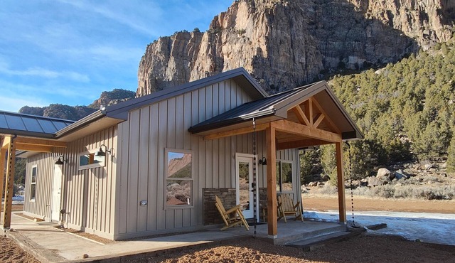 Sunrise Casita at Mother's Buttress, Walking distance to Mother's Buttress Climbing Wall