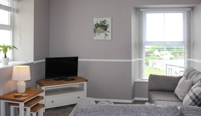 Sunrise Cottage - UK35813