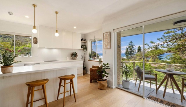 Sunrise Cove 2-Bed Apartment at Newport Beach