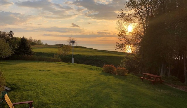 SUNRISE CREEK | Private Beach House Near Door County