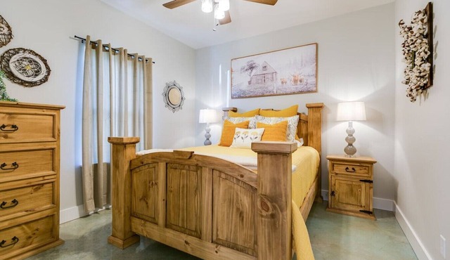 Sunrise Farm W/2BR & 2 BA-NEW!