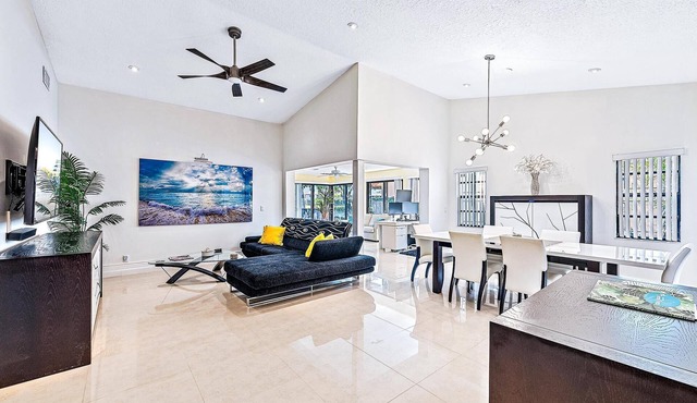 Sunrise Lake House in Delray Beach