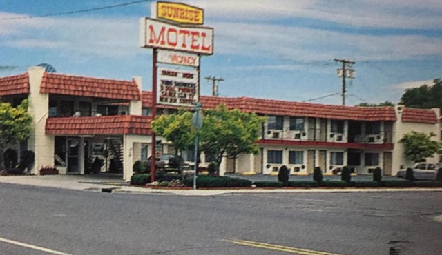 Sunrise Motel